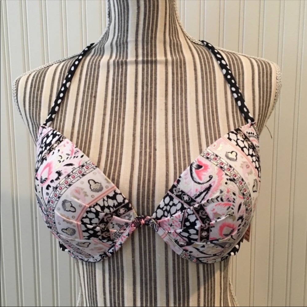 Brand new Victoria’s Secret bathing suit top
